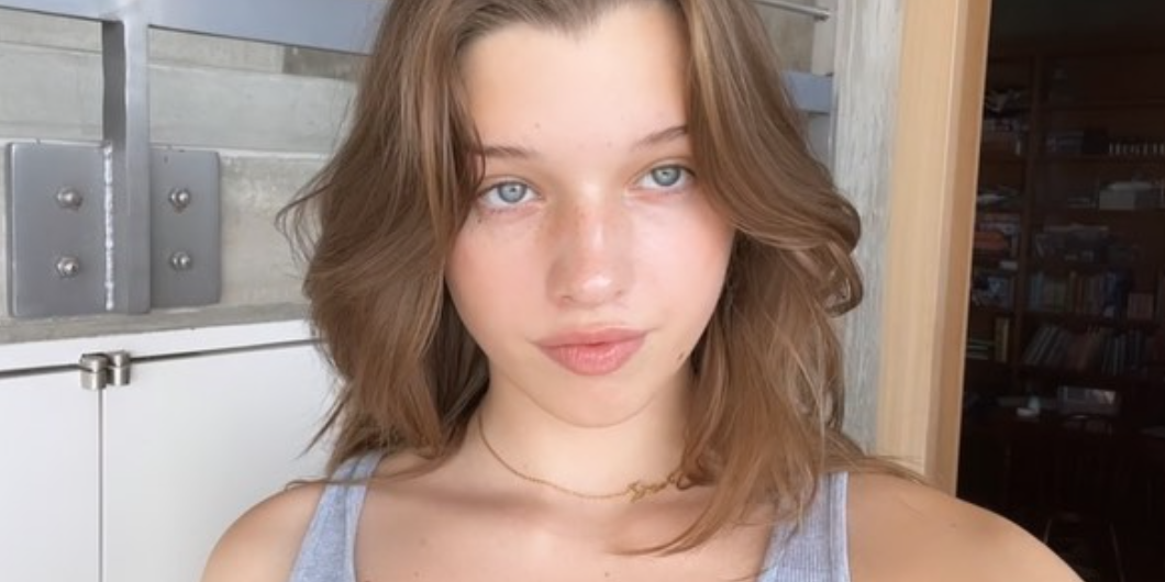 Дочь Миллы Йовович записала видео под хит Кати Лель —