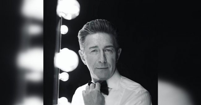 Кадры недели: Киркоров вышел в свет после очередной пластики, Сюткин